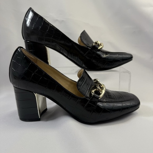 Liz Claiborne Croc Embossed Block Heel Loafers Black‎ W/Gold Chain Size 6 Classy - Picture 5 of 9